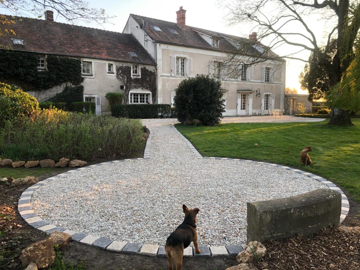 La Plaine De L'Angelus Bed & Breakfast Chailly-en-Biere Exterior photo